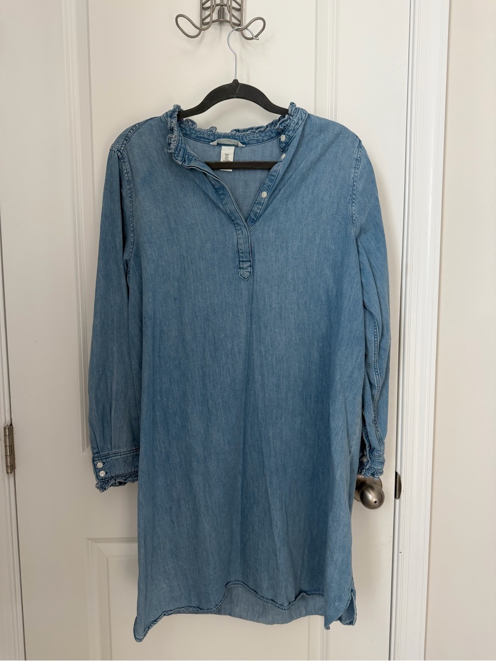 H&M Mama Light Blue Denim Long-Sleeve Tunic Dress